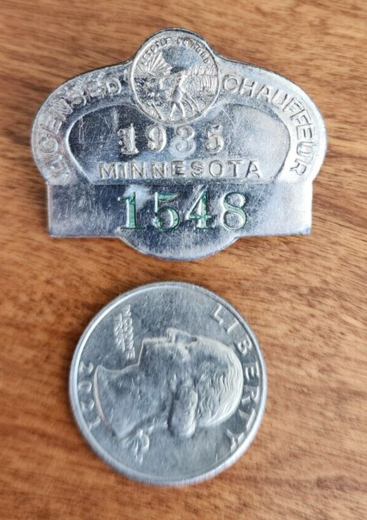1935 Minnesota Chauffeur License Metal #1548 Vtg Pin