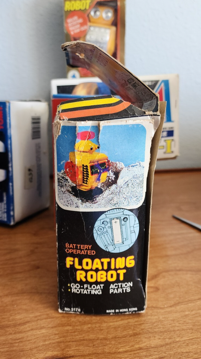 Vtg No. 3178 Toy Floating Robot Mint In Box 1970