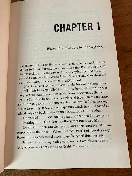 A Dark Lure - Paperback By Loreth Anne White