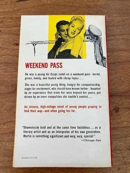 Avon Book - Soldier’s Weekend by Hansford Martin