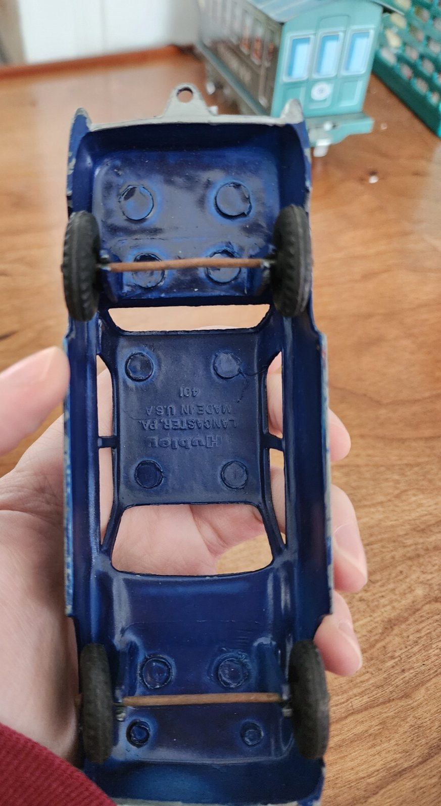 Vintage #401 Hubley Lincoln Sedan 1961