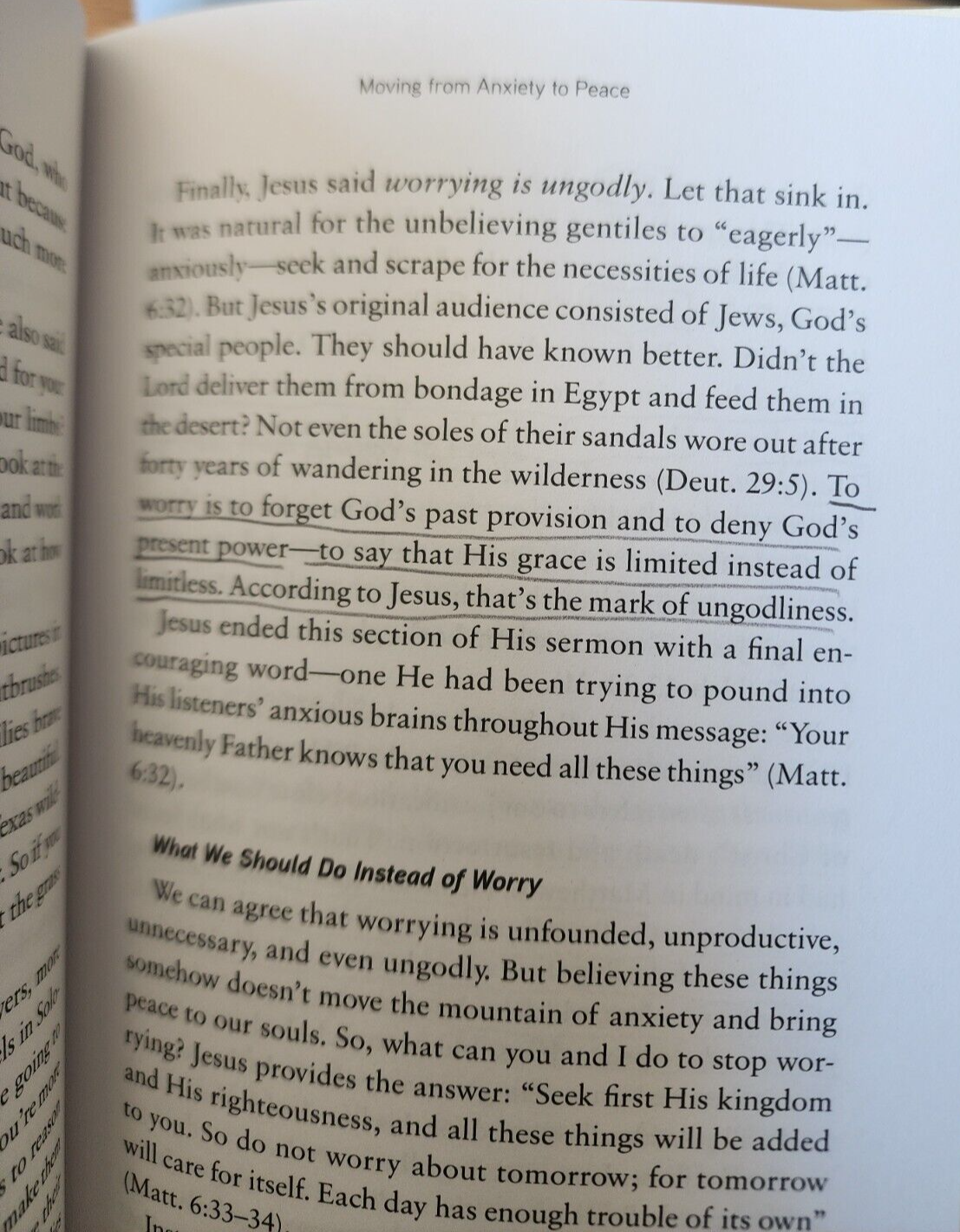 Invincible: Conquering the Mountains, Dr Robert Jeffress, hardcover