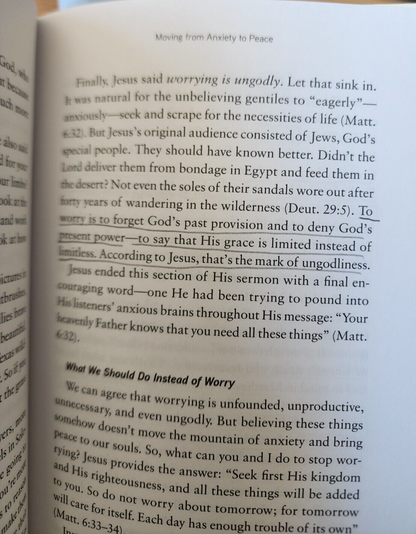 Invincible: Conquering the Mountains, Dr Robert Jeffress, hardcover