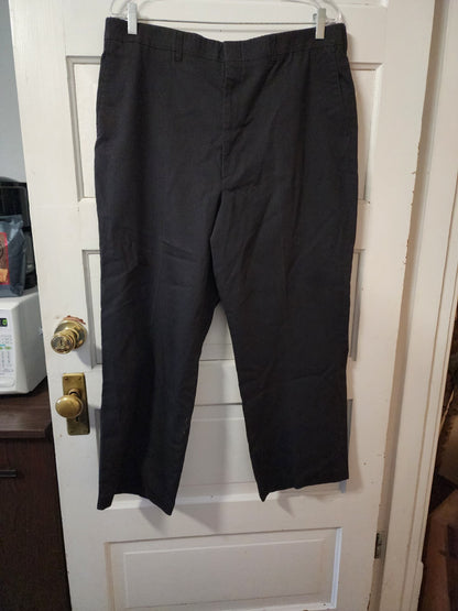 Haggar Men's Premium Flex Dress Pant Black 38 x 26.5