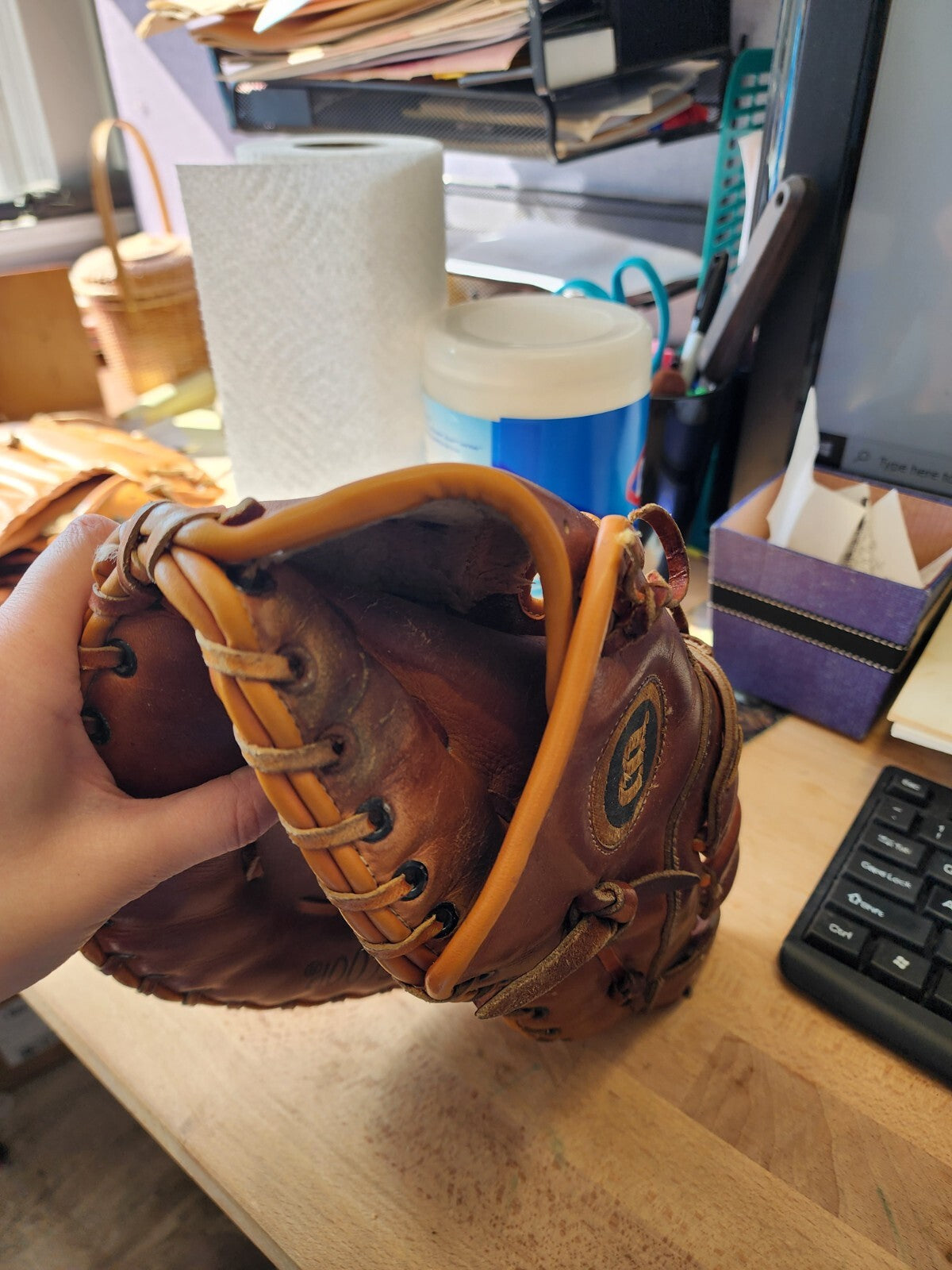 Wilson A2874 Bob Watson Big Scoop 11"-12" First Baseman's Baseball Glove  RHT