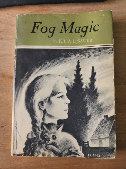Vtg Fog Magic Paperback book by Julia L. Sauer