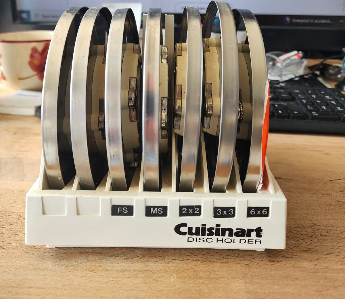 CUISINART 7-SLOT DISC HOLDER Storage Rack Comes with 7 Blades