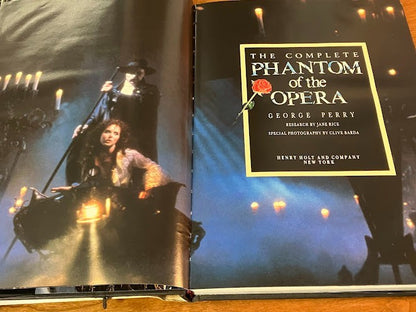 The Phantom of the Opera: POP-UP BOOK & The Complete Phantom of the Opera