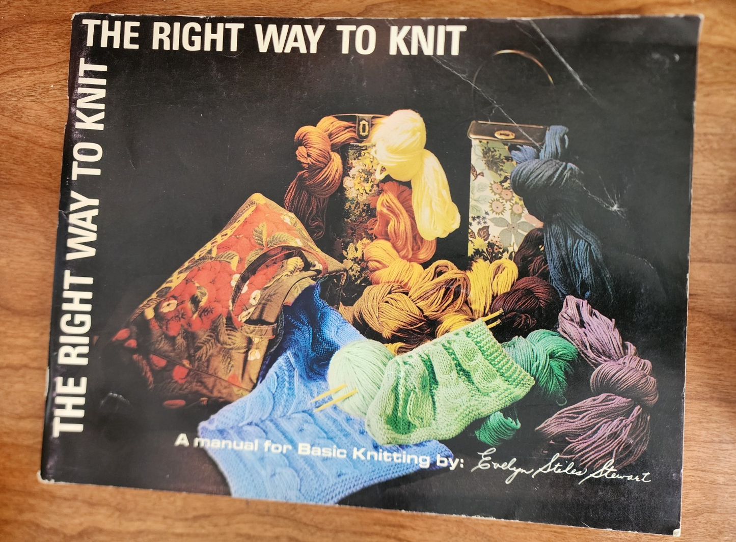 Vtg book The Right Way to Knit By Evelyn Stiles Stewart 1967 Knitting
