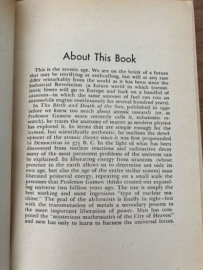 Pelican Books - Mathematician's Delight/The Birth and Death of the Sun-lot of 2