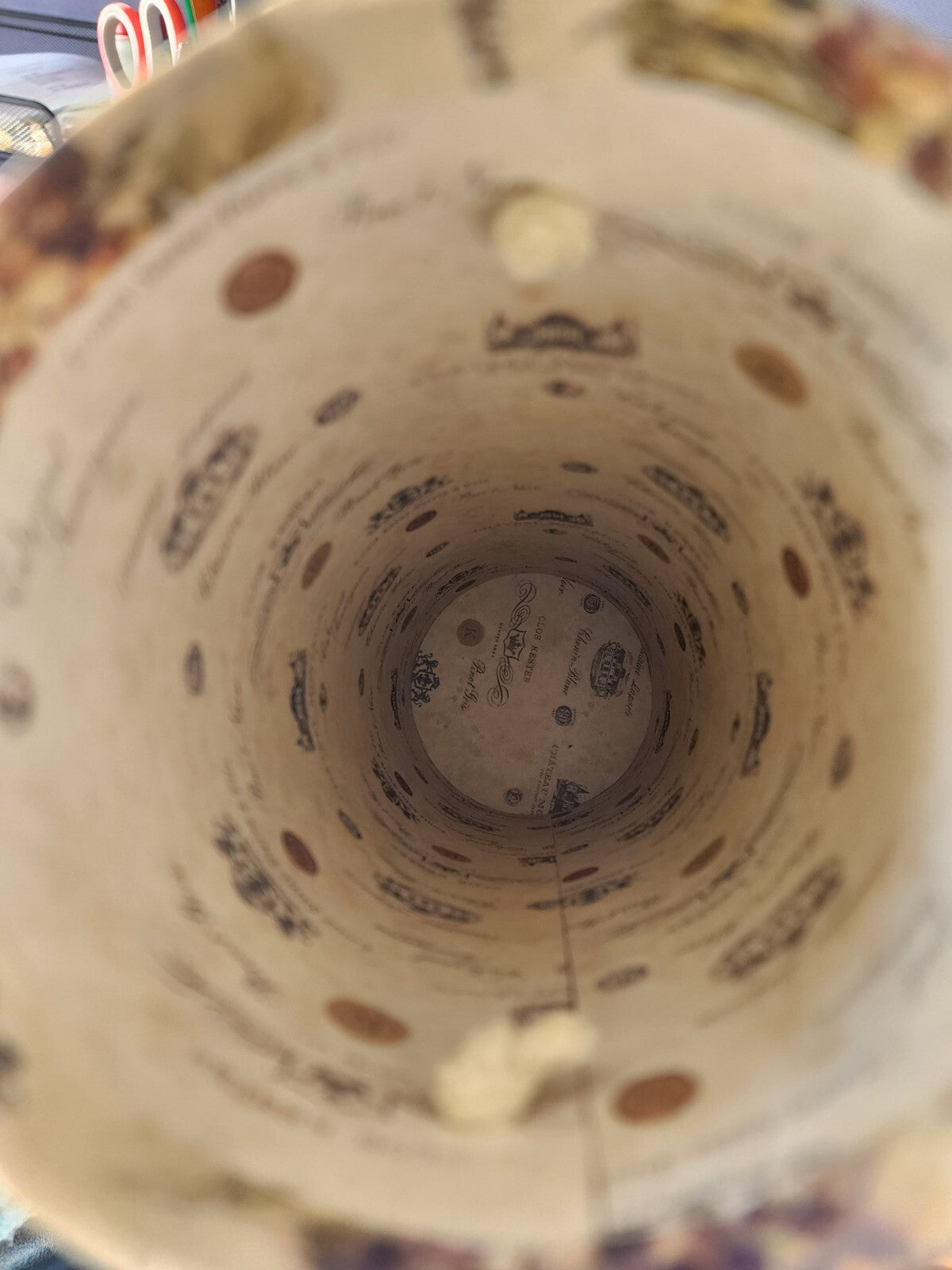 Tri-Coastal Design Wine Bottle Tube Gift Box 2004 Lauren Hamilton-13” - VG