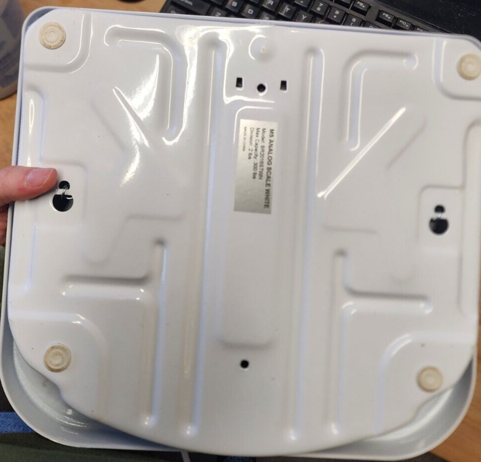 White Analog Scale 300 LB Capacity 