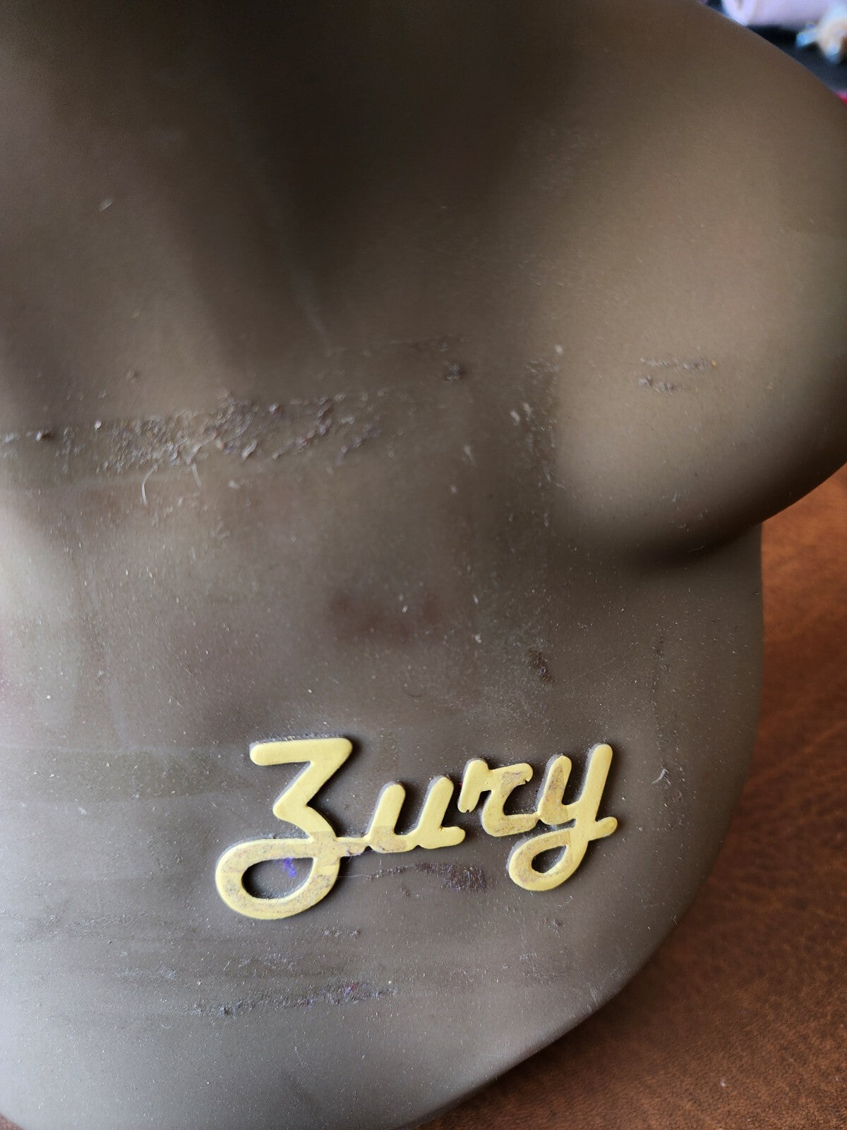 VINTAGE HEAD STAND MANNEQUIN BRAND ZURY WIG ART DECO STYLE