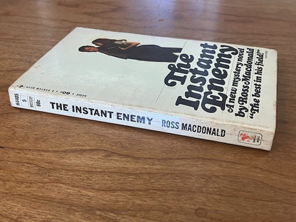 Ross Macdonald: THE INSTANT ENEMY