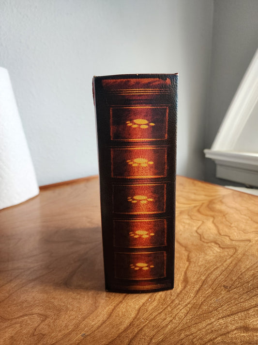 Hidden Compartment Faux Lined Book Magnet Close