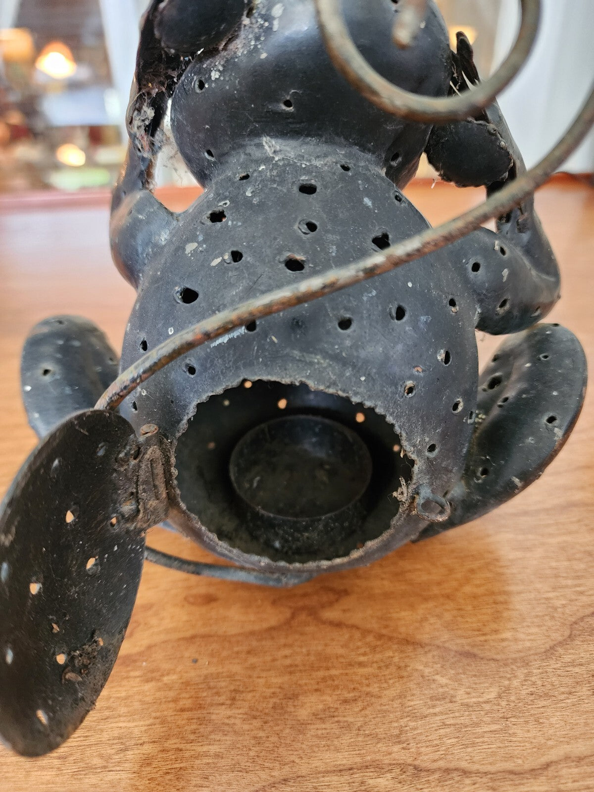Metal 6" Monkey "Hear No Evil" Candle Holder