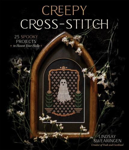 Creepy Cross-Stitch: 25 Spooky - Paperback, by Swearingen Lindsay - Very Good