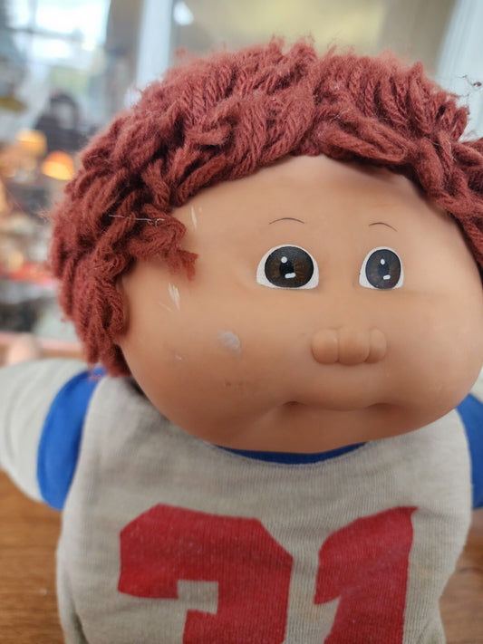 Vtg Cabbage Patch Kid Doll With Redish Brown Yarn Hair "31" Shirt 1982