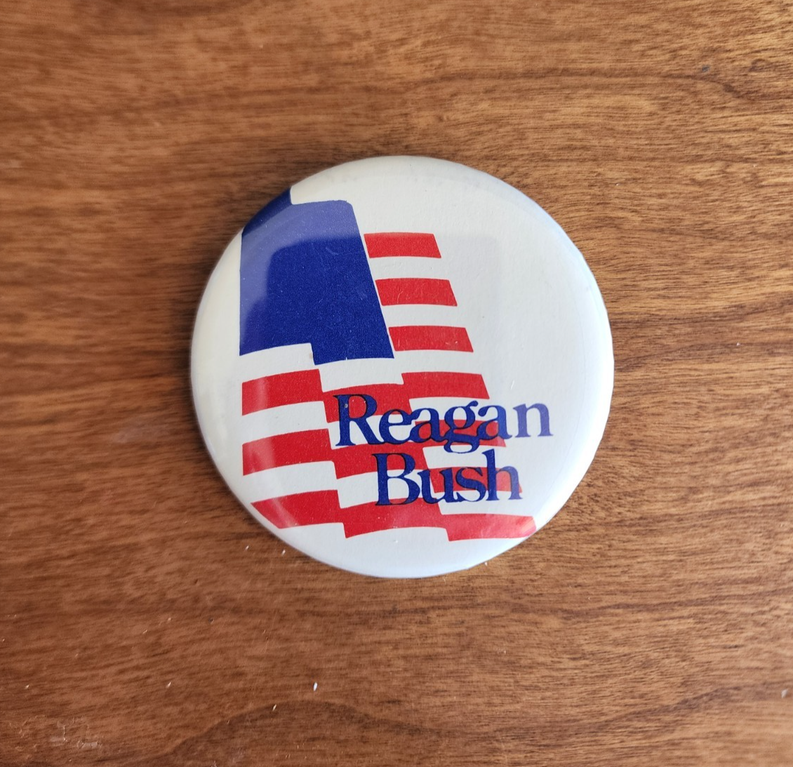 Presidential Ronald Reagan Campaign George Bush President Pin