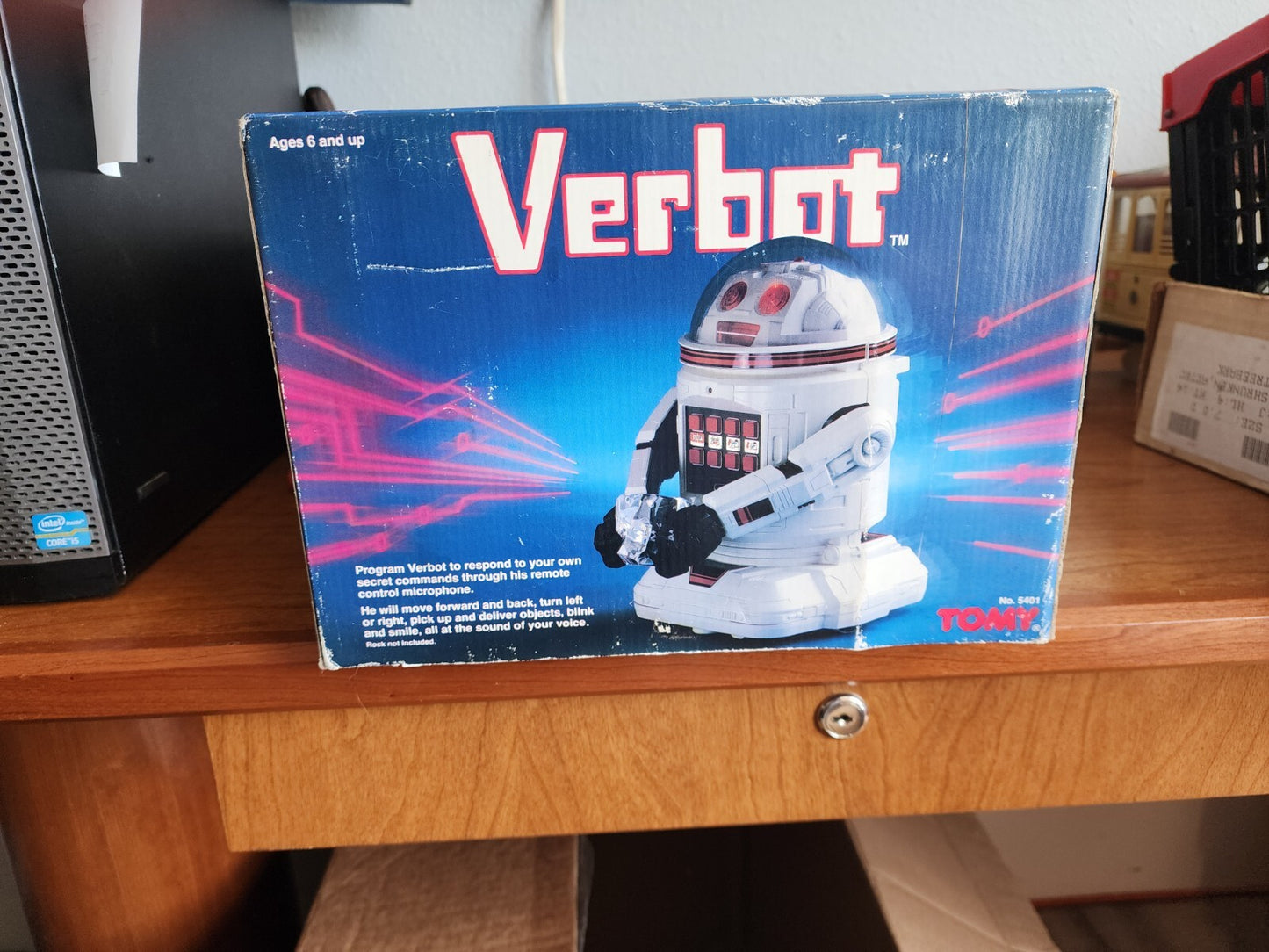 Vintage Verbot Robot w/Remote Control #5401 Voice Command - Not Working