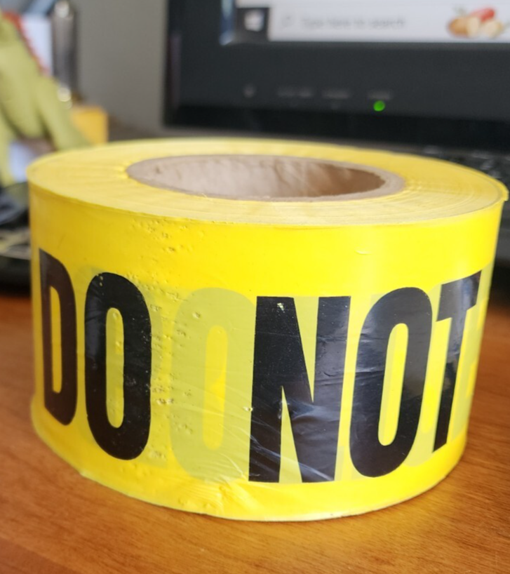 "POLICE LINE DO NOT CROSS" Tape