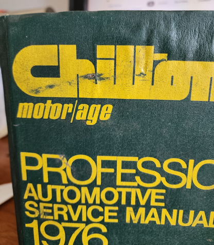 Chilton motor/age Professional Automotive Service Manual 1976