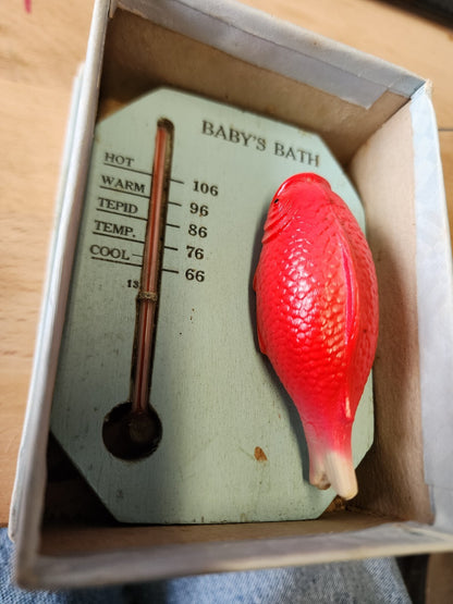Vtg Baby’s Bath Thermometer Cute Fish