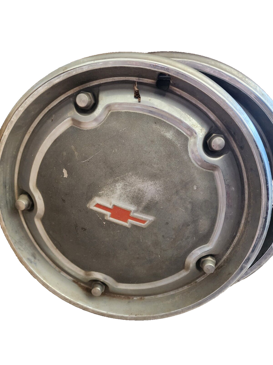 1967-68 CHEVROLET PICKUP TRUCK, SUBURBAN 15" HUBCAP