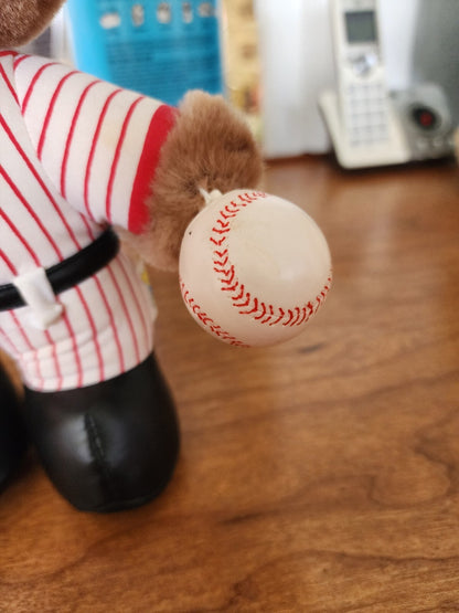 VTG 1986 Slugger Bear Dakin Baseball Player 8" Plush Animal Toy VWT