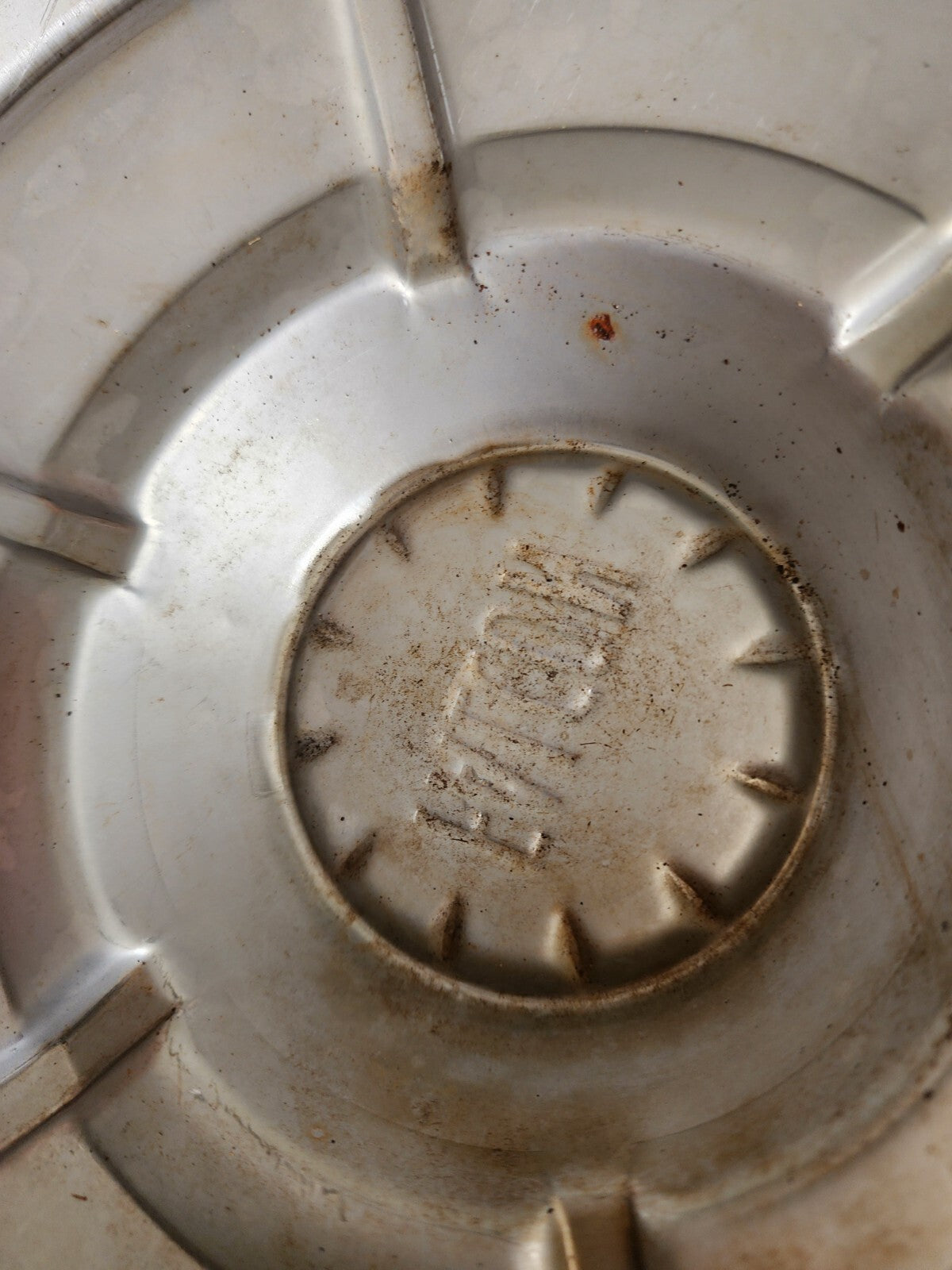 Ford FALCON Hub Cap 1967 10" Diameter