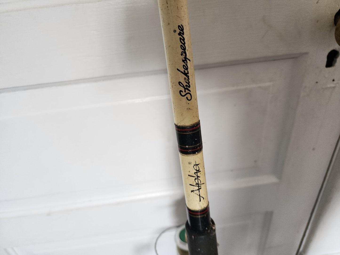 Shakespeare Alpha 10' BWS 510-2M Casting Rod & 2470 Reel 10-25LB 2 Piece