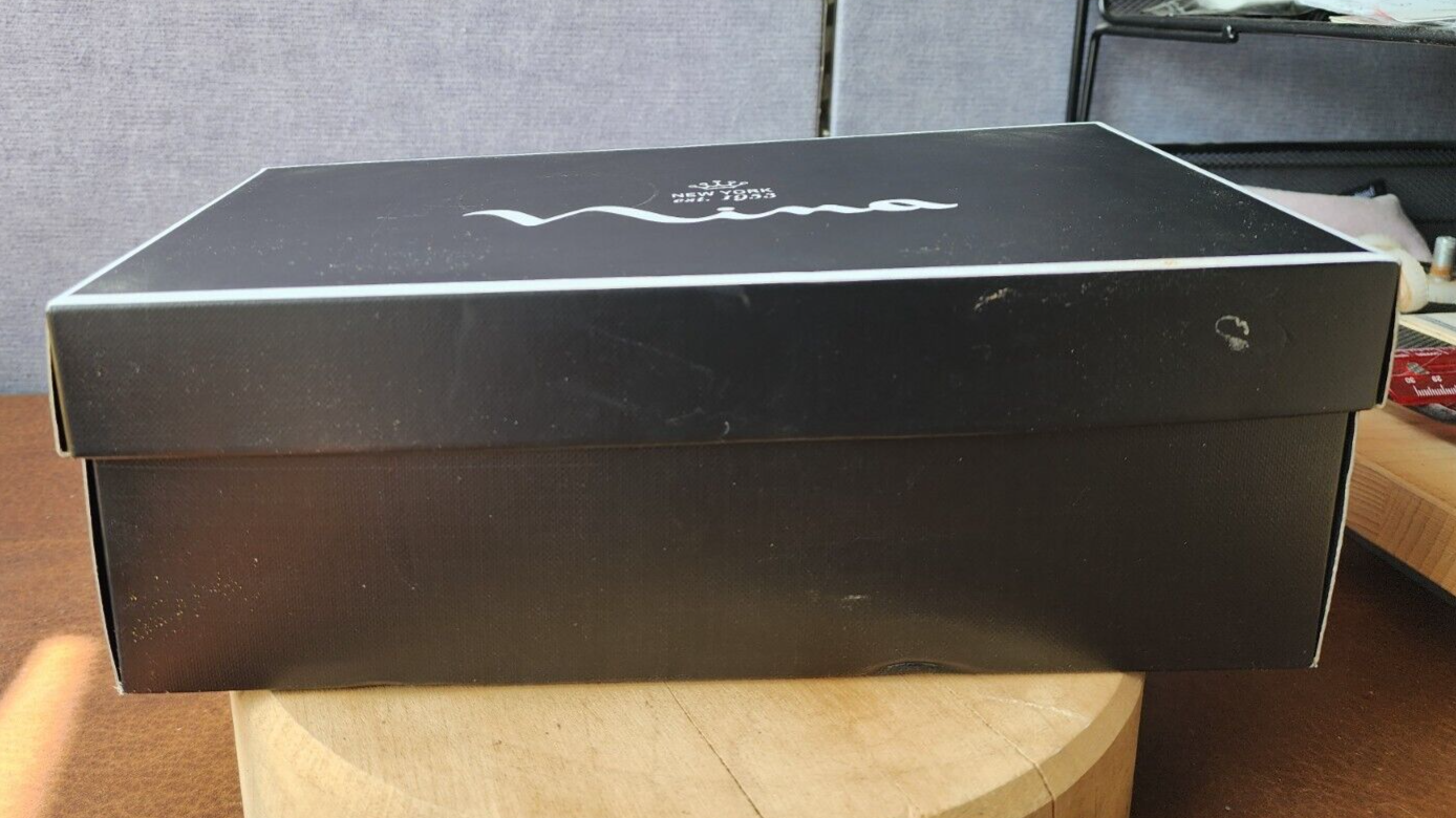 Nina Rossie-W Size 8 W New Navy Luster Satin (A)