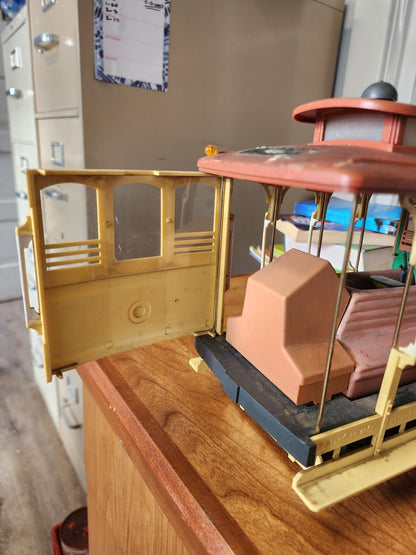 Vtg Jim Beam Powell and Hyde Large Scale San Francisco Cable Car