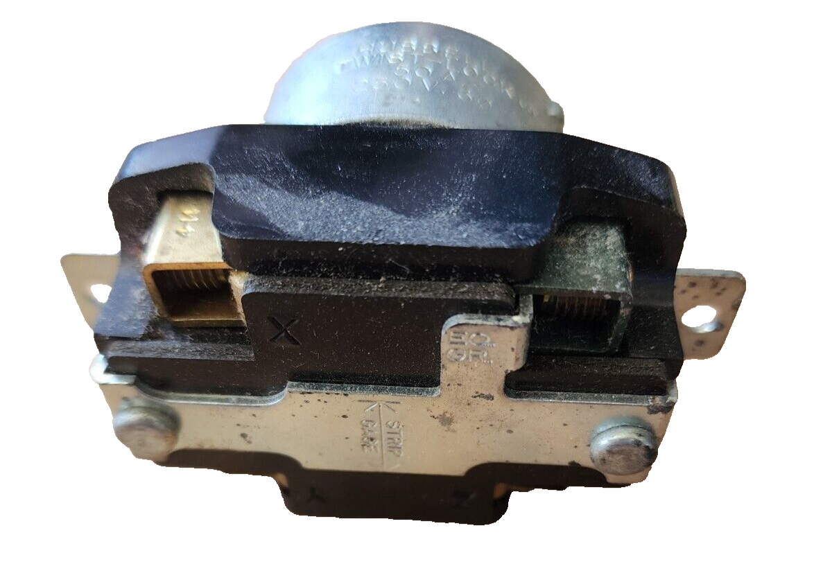 Hubbell Locking Receptacle: Non-NEMA, 50 A, 450V