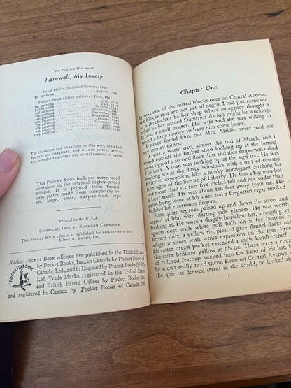 Vtg Pocket Book - Farewell, My Lovely by Raymond Chandler