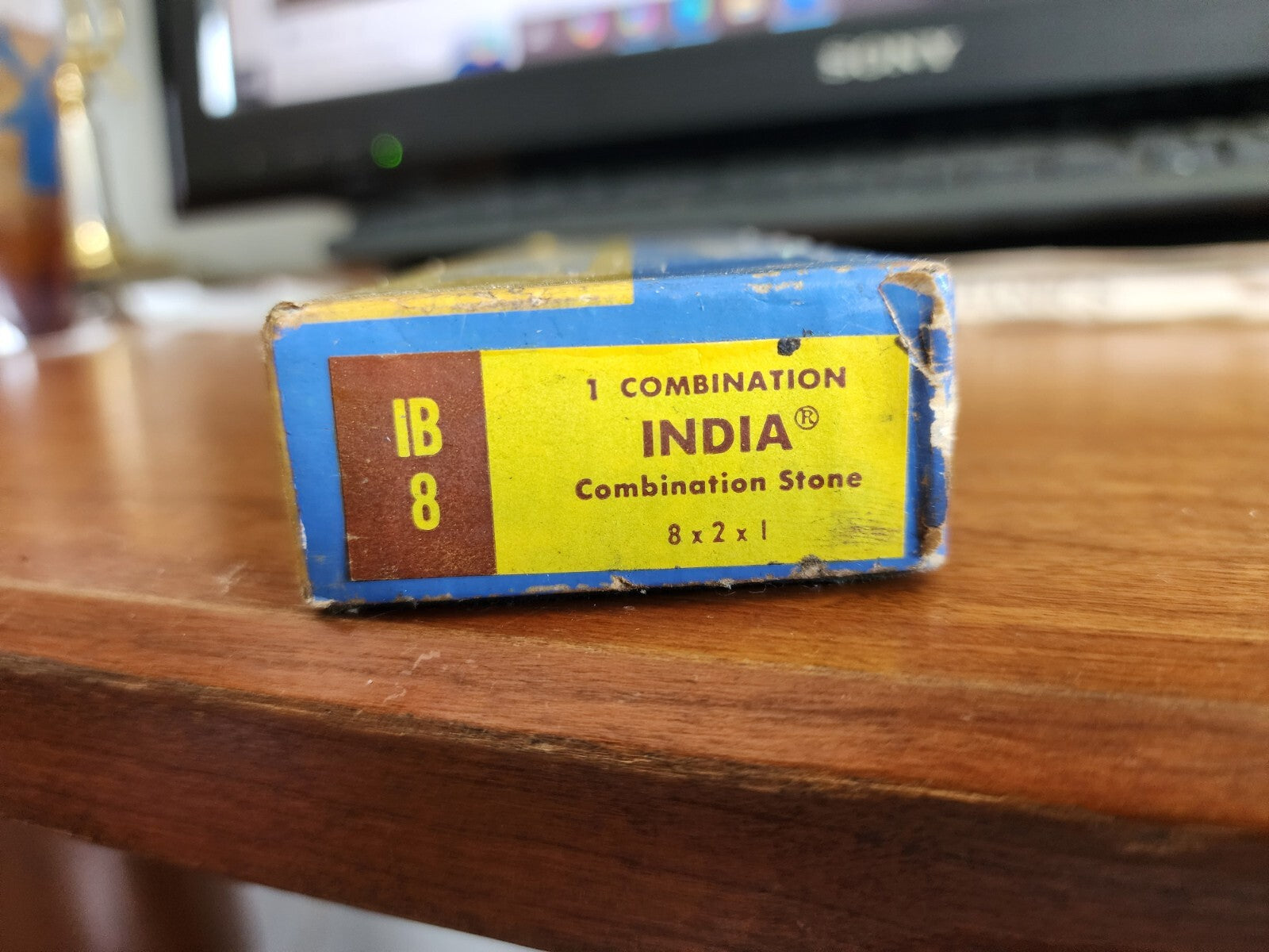 Vtg Norton India Combination Oilstone IB8 Sharpening Stone