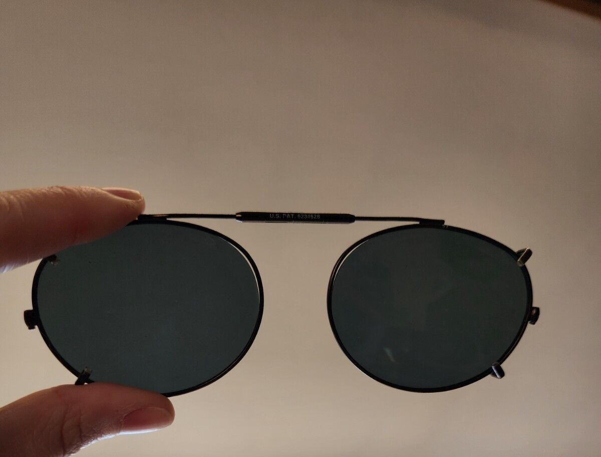 Shade Control Sunglass Clip-on W/ Case