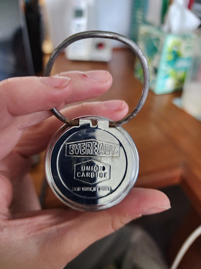 Vintage Eveready Flashlight Union Carbide 7.5"