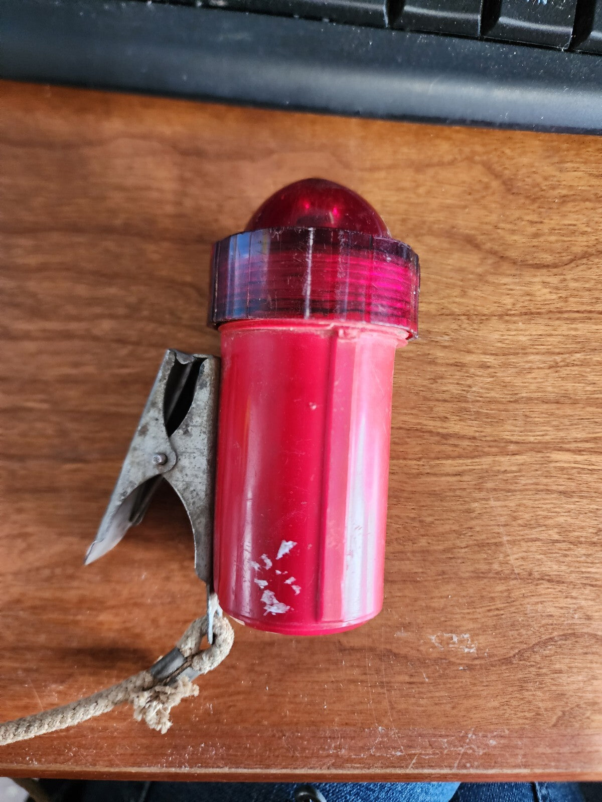 Vintage U.S. Lennan lights Life Preserver Safety Light - not working