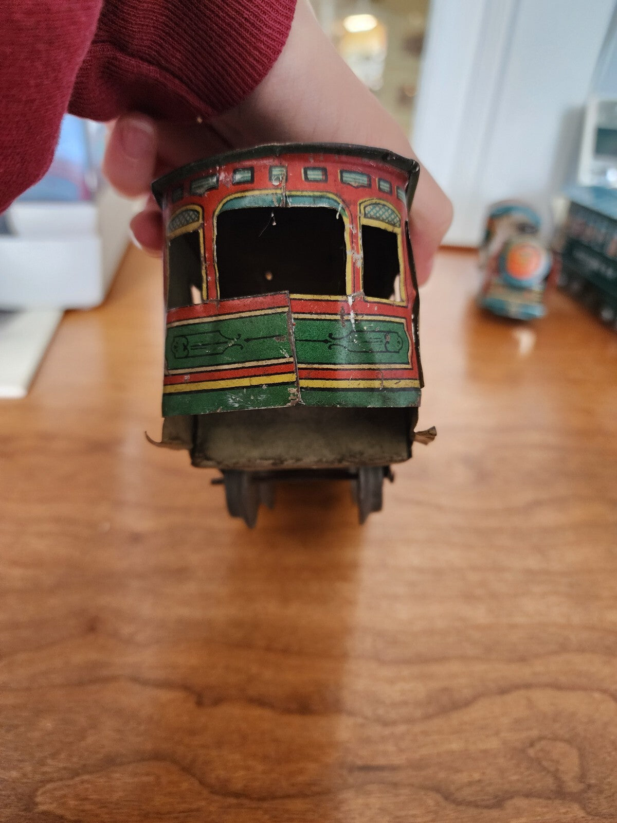 Broadway 270 Clockwork Tin Trolley Car 3" x 1-1/2"