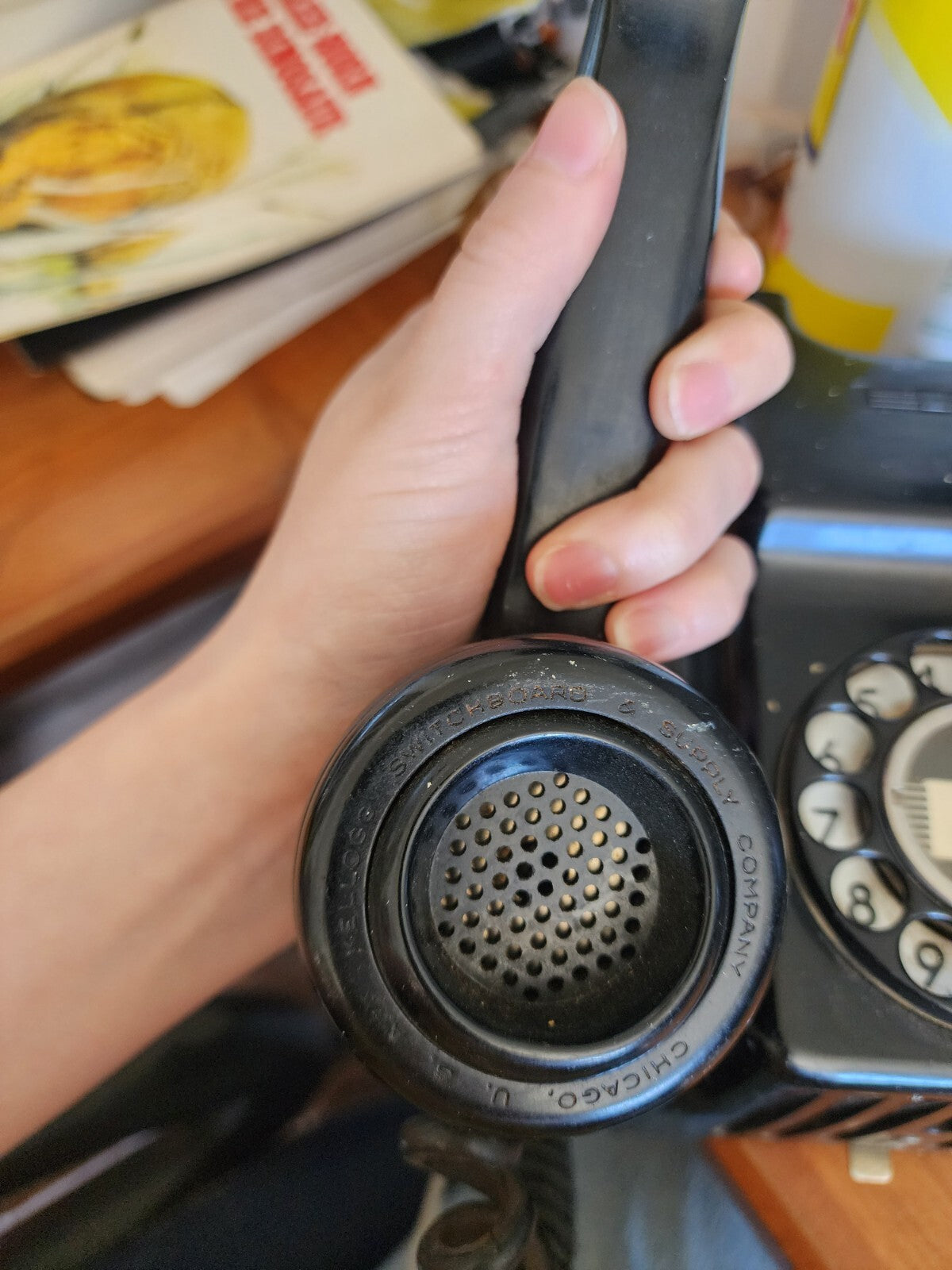 Vintage Kellogg 1000 Series D1002 DAK Black Red Bar Rotary Dial Wall Phone