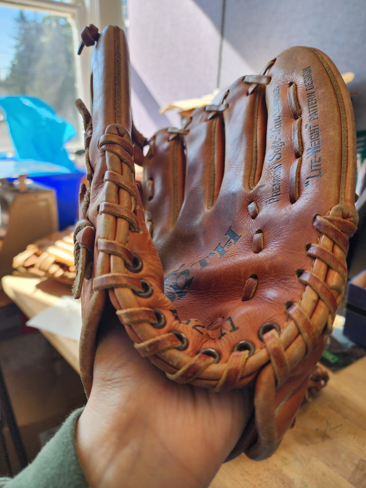 Wilson A2874 Bob Watson Big Scoop 11"-12" First Baseman's Baseball Glove  RHT