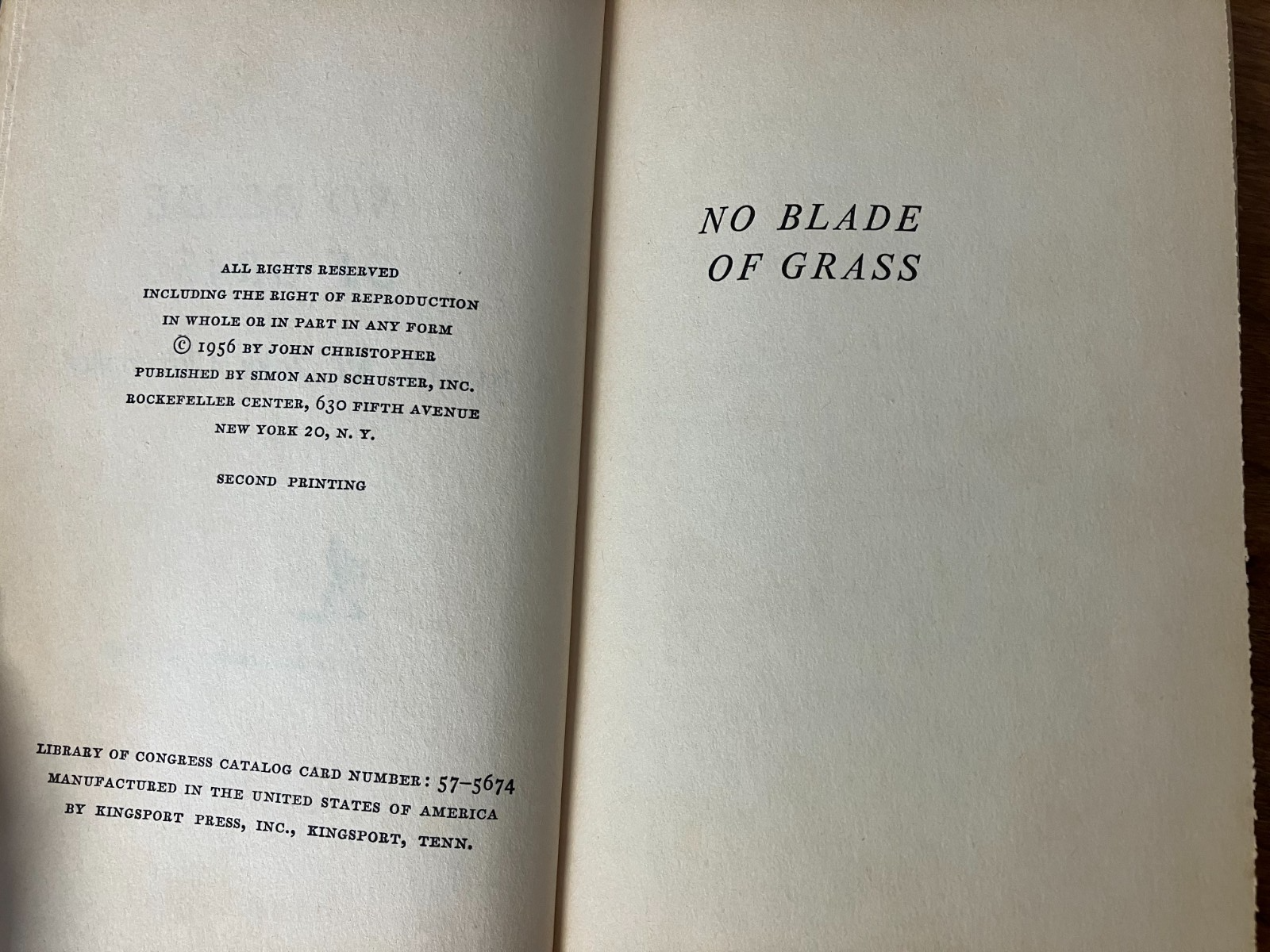 Book: No Blade of Grass by John Christopher
