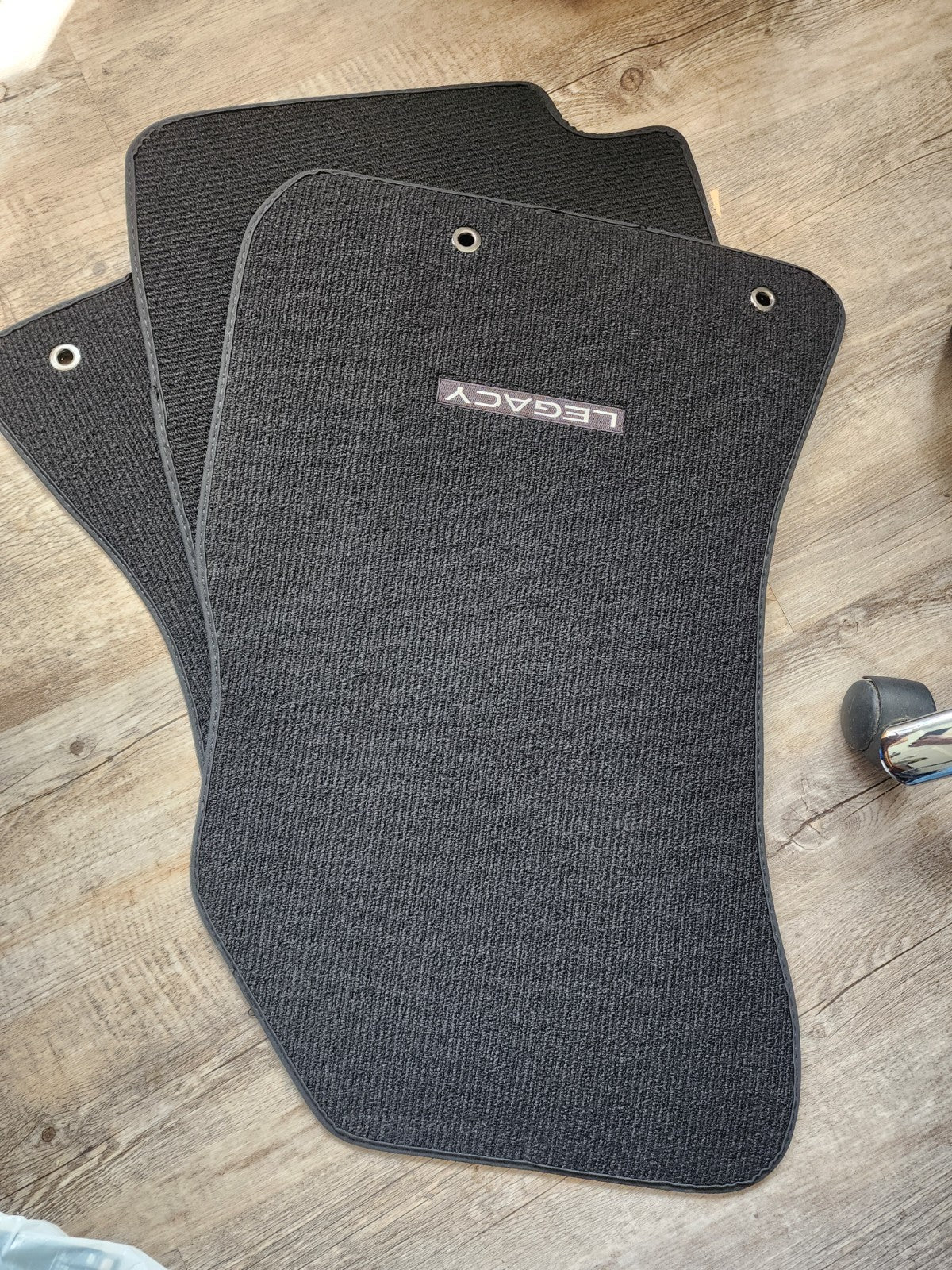 No J505SAL102 New Subaru Legacy Front & Rear Black Carpet Mats