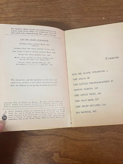Cardinal Book - Kiss Me Again Stranger by Daphne du Maurier
