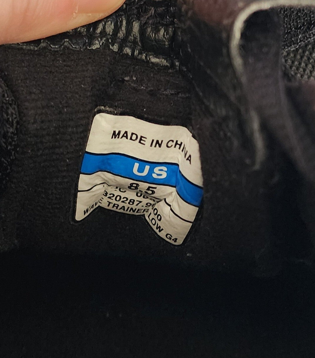 Mens 9 spike Mizuno 8.5 Black/White Shoes