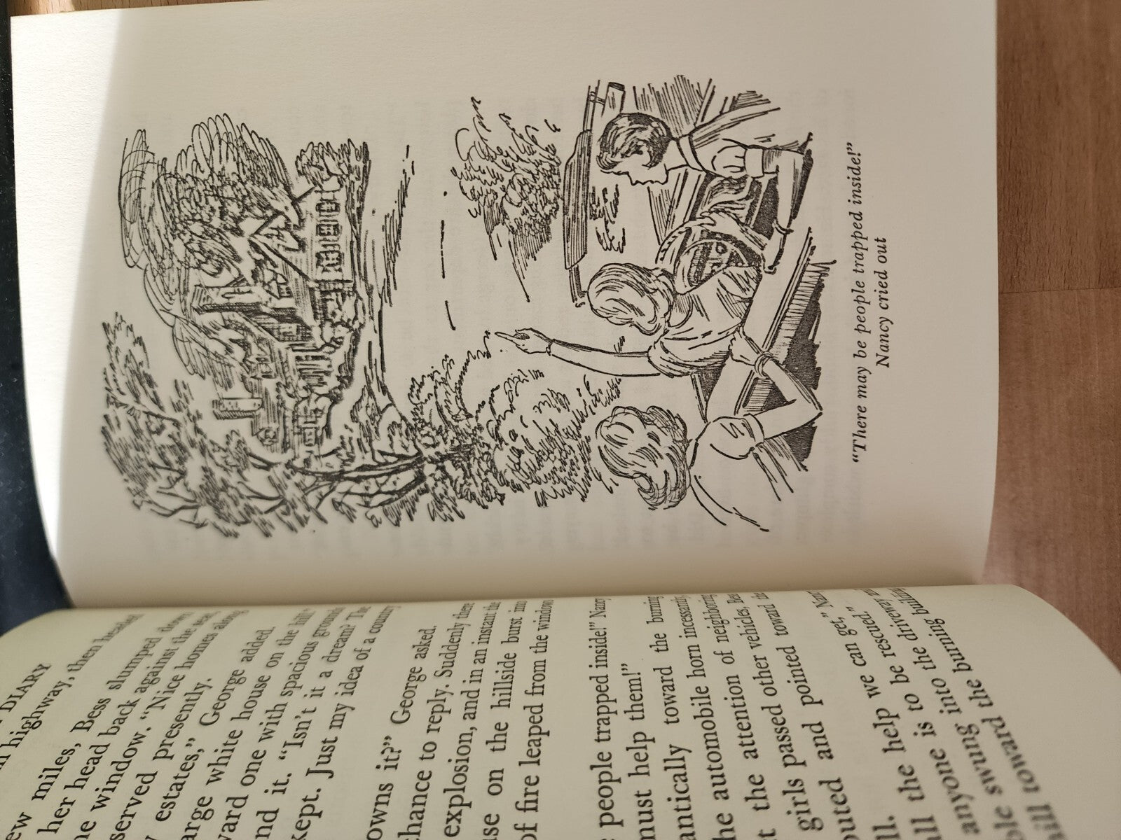 Nancy Drew The Clue In The Diary #7 Vintage Carolyn Keene (1962)