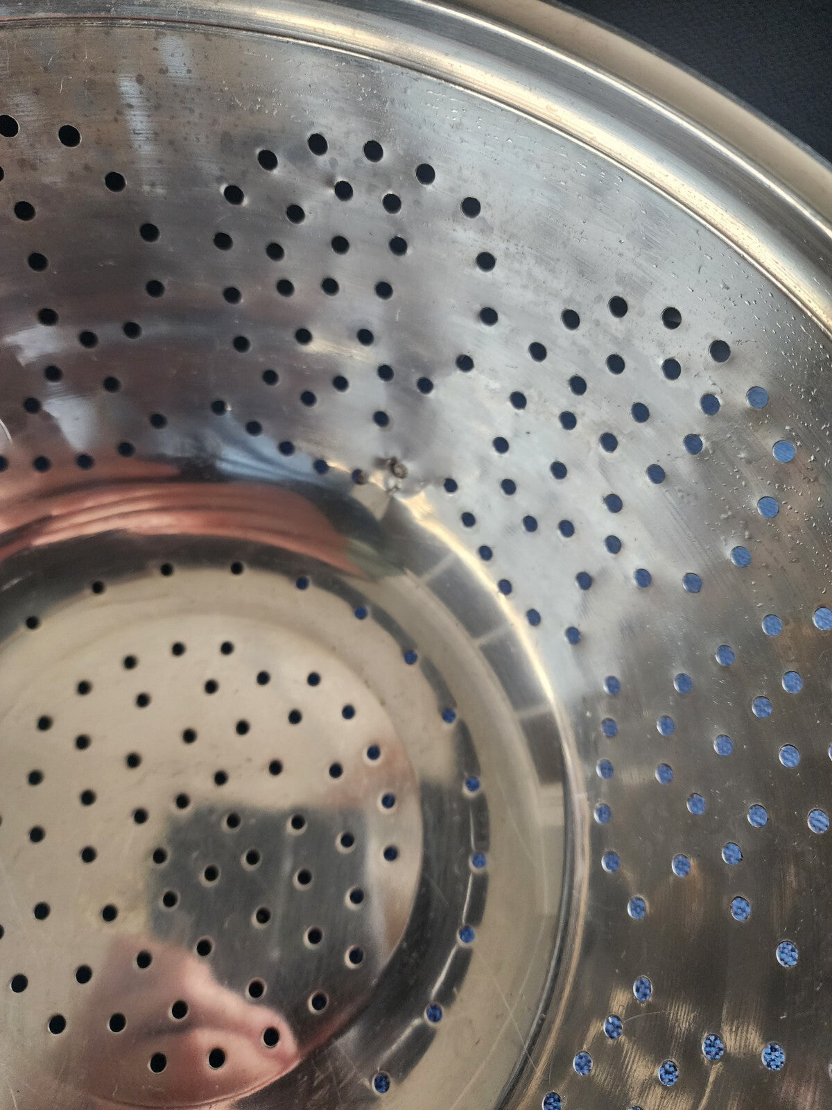 Cuisine Cookware's World Class 18/8 Stainless Steel Colander Strainer