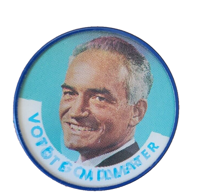 Vote Goldwater / Vote Miller VARI-VUE Political Campaign Lenticular Pin/Button