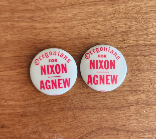 Pair of Oregonians For Nixon Agnew Pinback Buttons